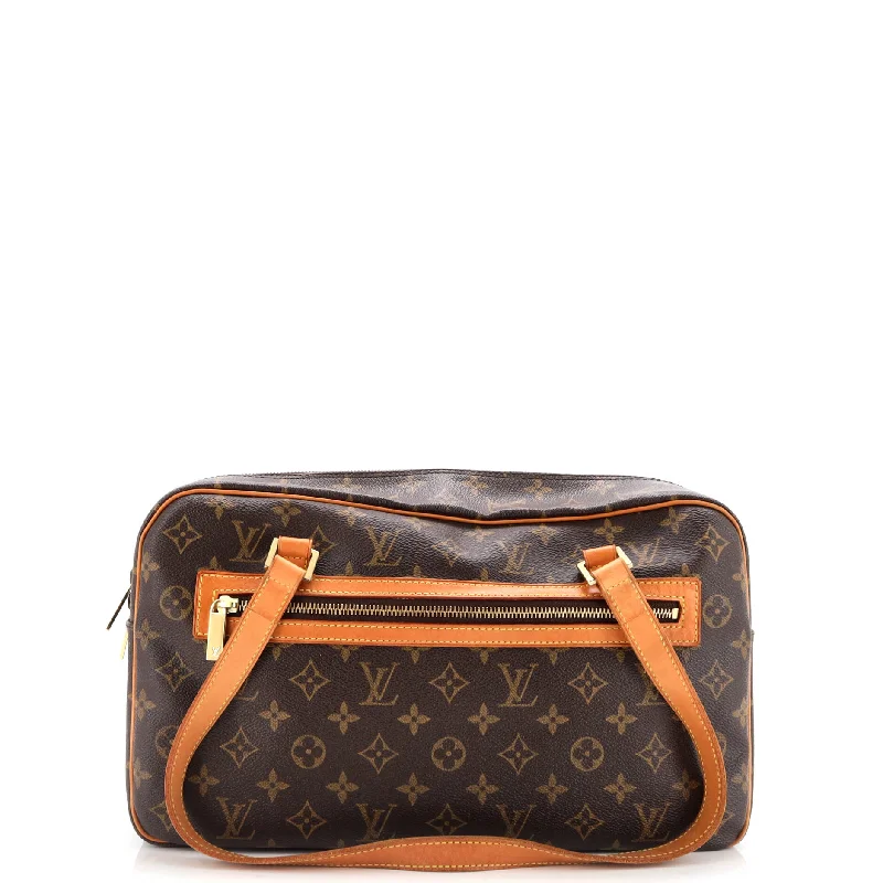 Louis Vuitton bags with a detachable mirror inside for on - the - go touch - upsCite Handbag Monogram Canvas GM