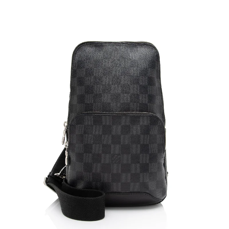 Louis Vuitton Capucines bags with smooth calfskin leather for luxuryLouis Vuitton Damier Graphite Avenue Sling Bag (0TkOeq)