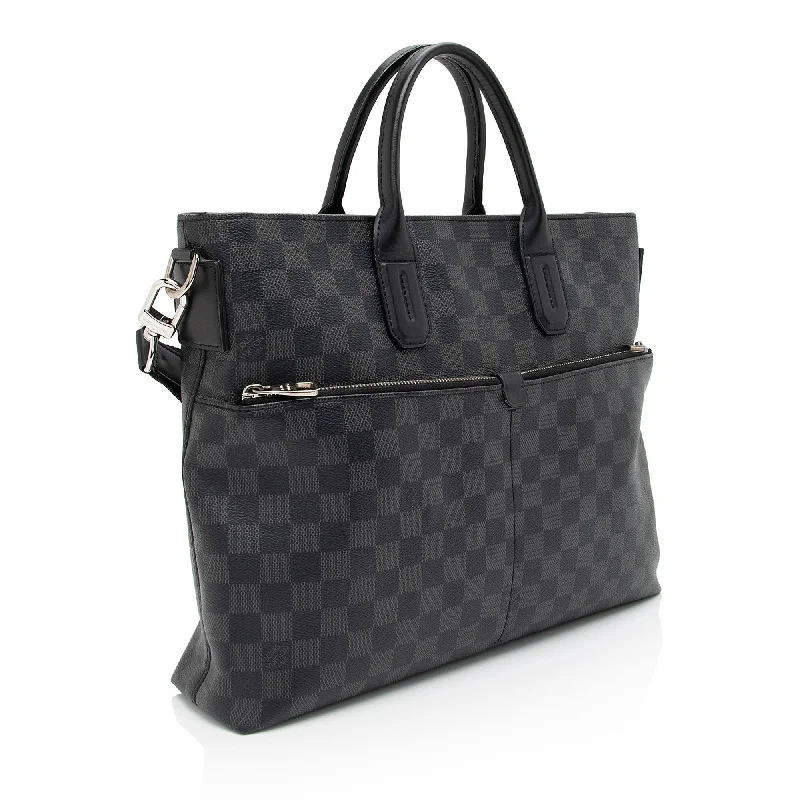 Louis Vuitton bags with a detachable mirror inside for on - the - go touch - upsLouis Vuitton Damier Graphite 7 Days A Week Tote (Pc3fk5)