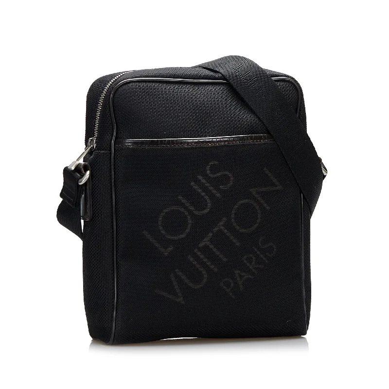 Ladies Louis Vuitton shoulder bags with a wide - width strap for comfortLouis Vuitton Damier Geant Citadin (8xrK9Q)