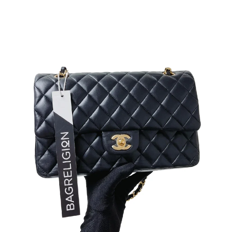 Chanel Classic Flap Bag for Evening PartyClassic Double Flap Medium Lambskin Black GHW