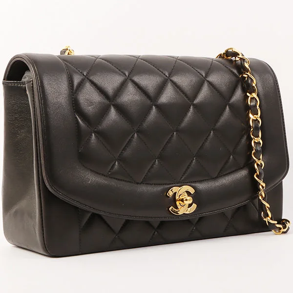 Chanel Classic Flap Bag for Evening PartyChanel Around 1992 Made Diana Flap Chain Bag 25Cm Black