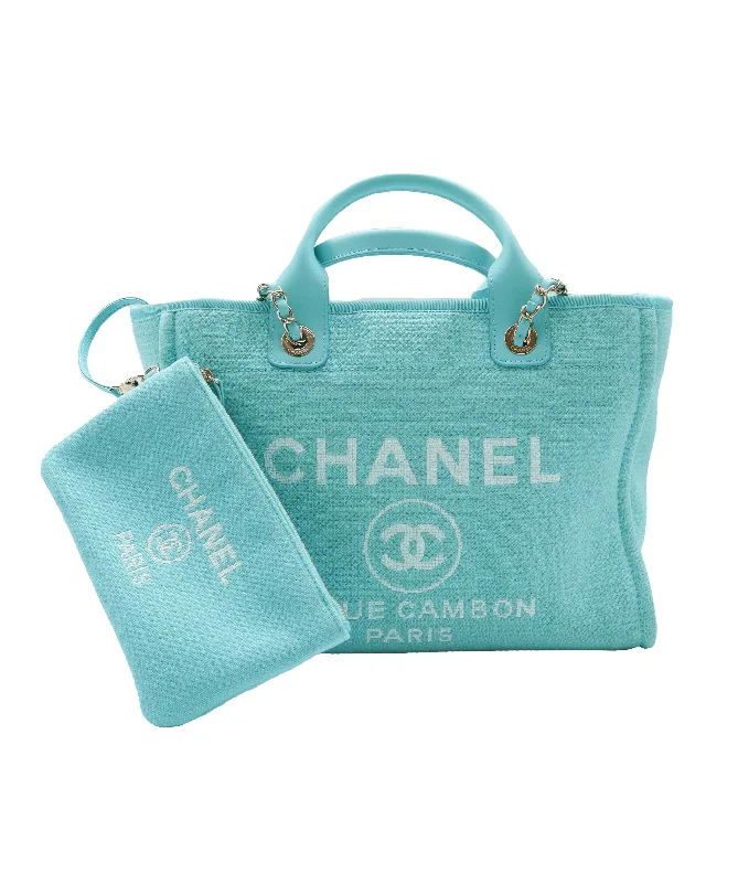 Chanel Chain Strap Handbag for Everyday UseCHANEL Deauville canvas green tote bag  DXBS0595