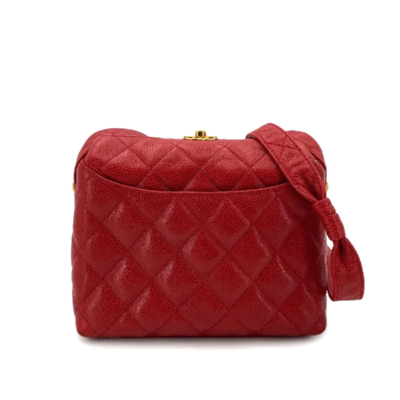 Chanel Vintage Inspired Handbag for Retro LoversCHANEL VINTAGE MATELASSE SHOULDER BAG RED CAVIAR SKIN 90248364