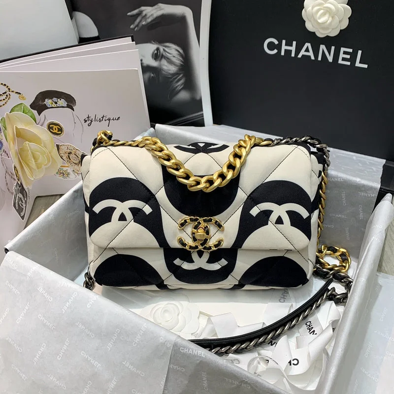 Chanel Luxury Handbag for High - End EventsThe Arid Bag Shop new Luxury  - Chanel Bags - 630