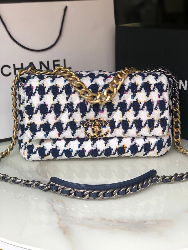 Chanel Handbag with Adjustable Strap for ComfortThe Arid Bag Shop new Luxury  - Chanel Bags - 584