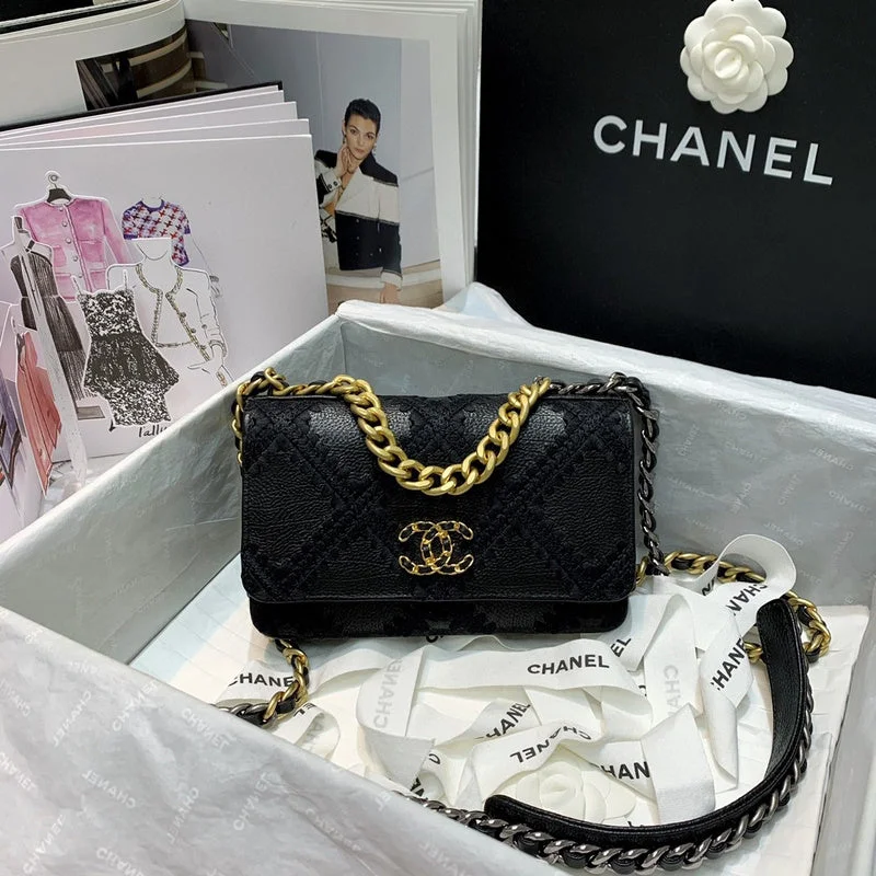 Chanel Lightweight Handbag for Daily ErrandsThe Arid Bag Shop new Luxury  - Chanel Bags - 663