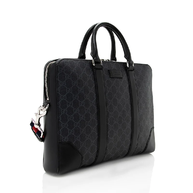 Ladies Gucci Dionysus bags with a chain - link shoulder strapGucci GG Supreme Breifcase (SHF-18242)