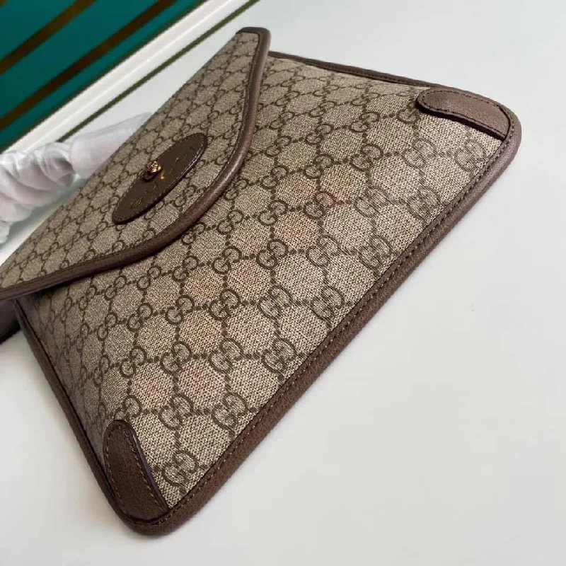 Gucci Marmont bags for women with quilted leather exteriorsGucci Neo Vintage Meduim Messenger Bag