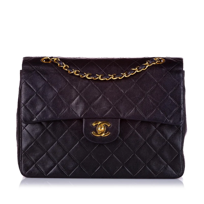 Chanel Vintage Inspired Handbag for Retro LoversMedium Classic Lambskin Double Flap Bag Black