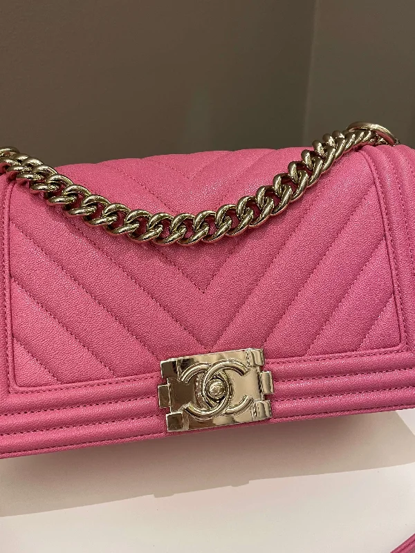 Chanel Handbag with Adjustable Strap for ComfortChanel Chevron Boy Old Medium Pink Caviar