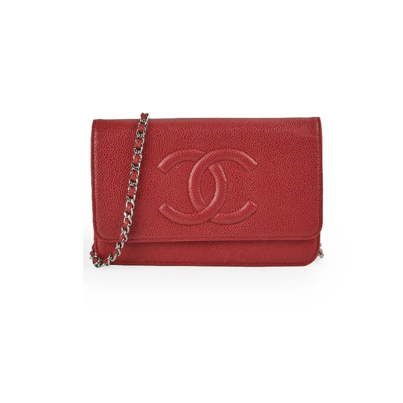 Chanel Lightweight Handbag for Daily ErrandsChanel Coco Mark Caviar Red Wallet On Chain Woc