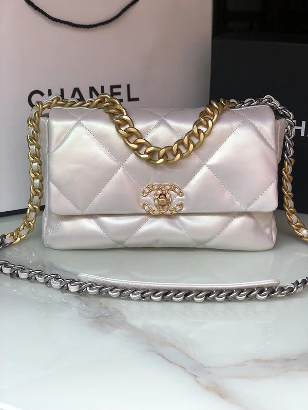 Chanel Lightweight Handbag for Daily ErrandsThe Arid Bag Shop new Luxury  - Chanel Bags - 521