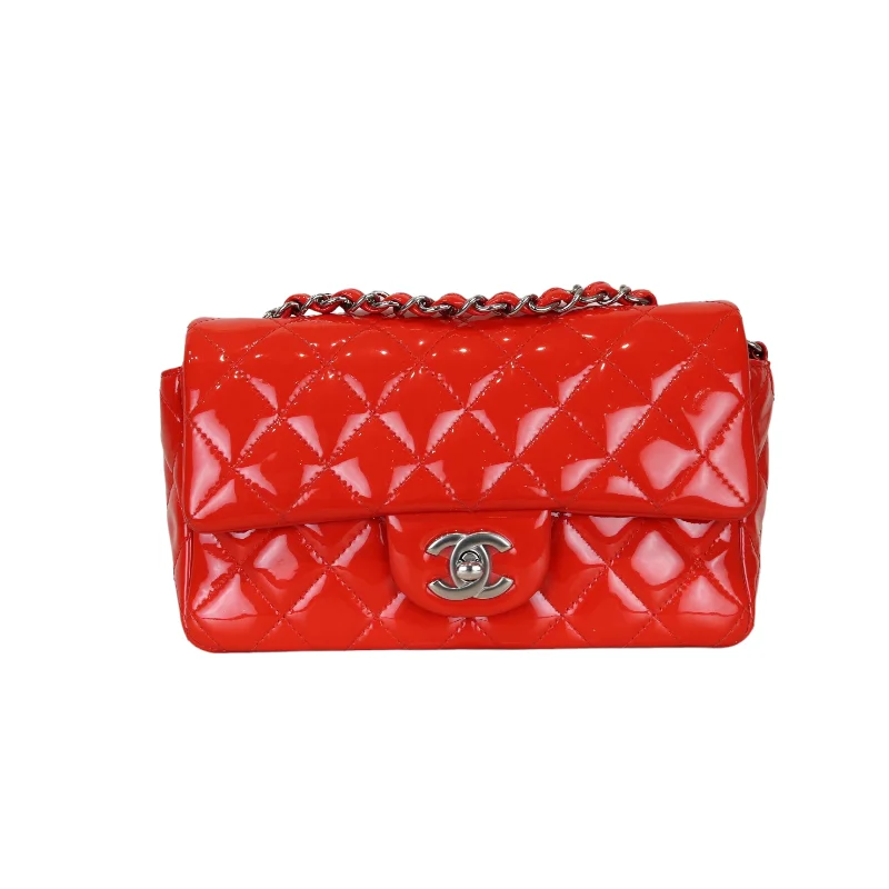 Chanel Vintage Inspired Handbag for Retro LoversMini Rectangle Flap Patent Patent SHW