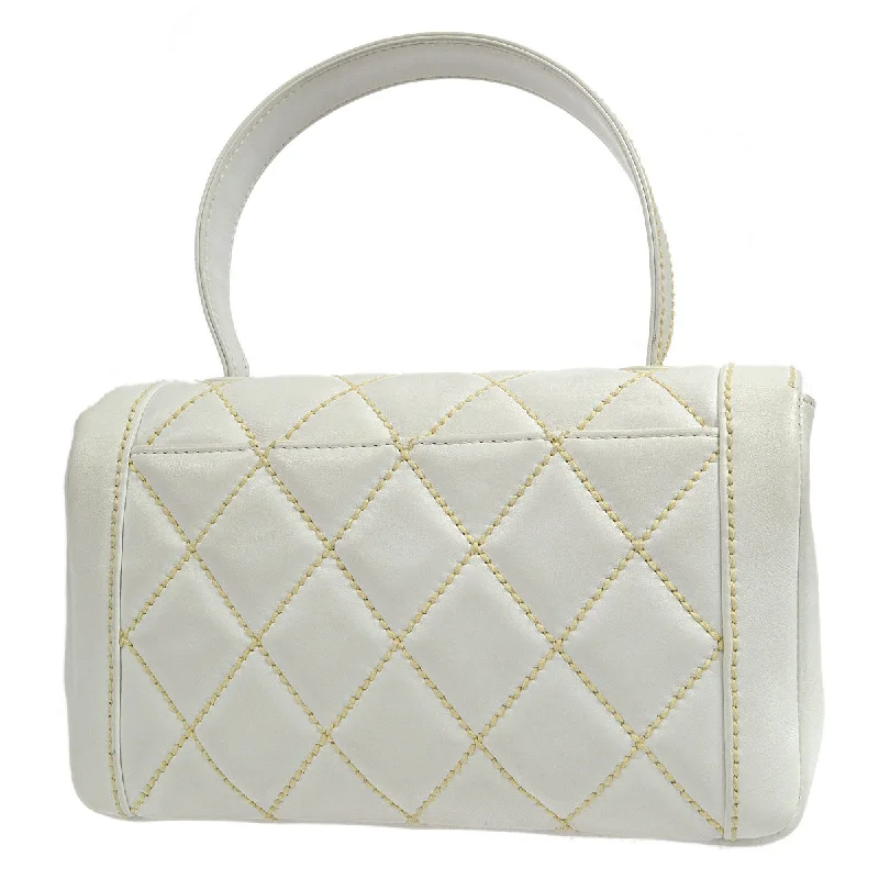 Chanel All - Match Handbag for Versatile StylingCHANEL 2004-2005 Wild Stitch Handbag Medium White Calfskin 47807