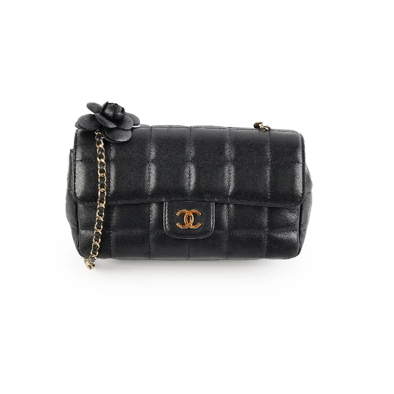 Chanel New Arrival Handbag with Gold HardwareChanel Seasonal Camelia Lambskin Mini Bag Black