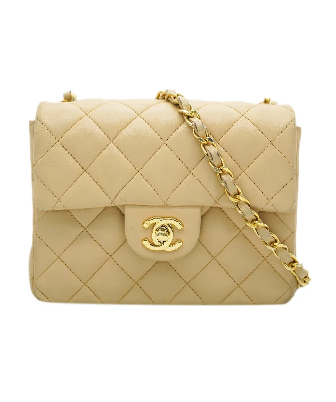 Chanel Vintage Inspired Handbag for Retro LoversChanel Mini Classic Flap Beige GHW REC1728