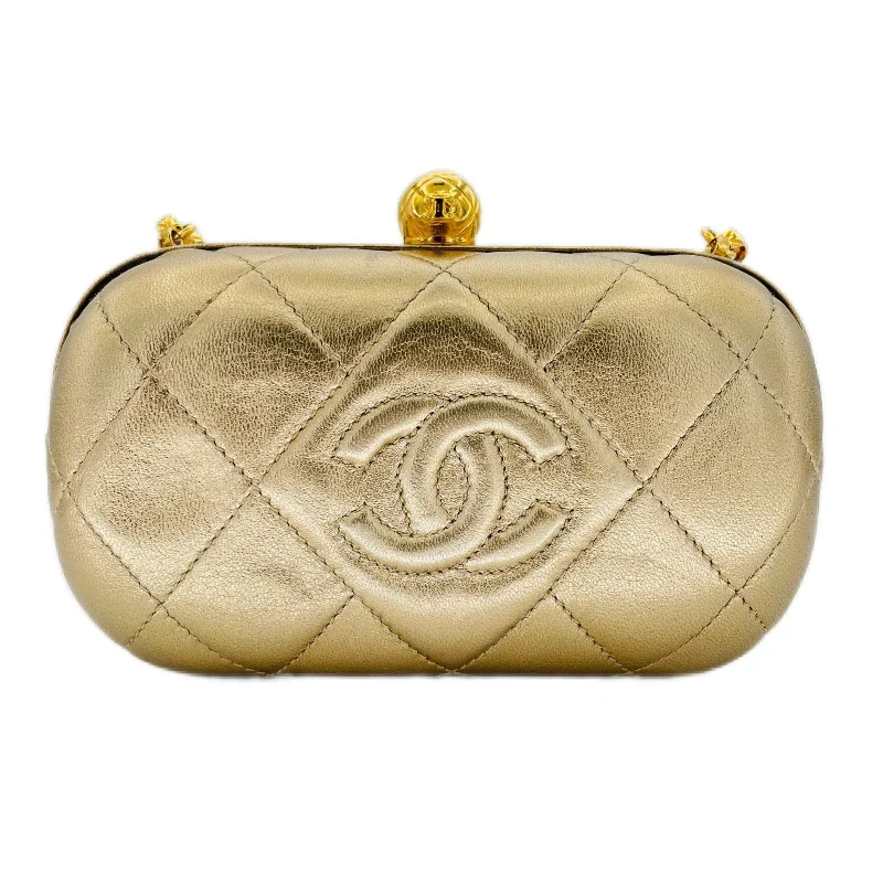 Chanel Lightweight Handbag for Daily ErrandsCHANEL VINTAGE BIJOU CHAIN SHOULDER BAG GOLD LAMB SKIN 90189295