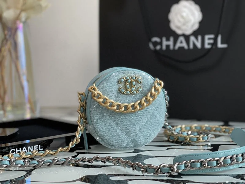 Chanel Designer Handbag with Unique DesignThe Arid Bag Shop new Luxury  - Chanel Bags - 672