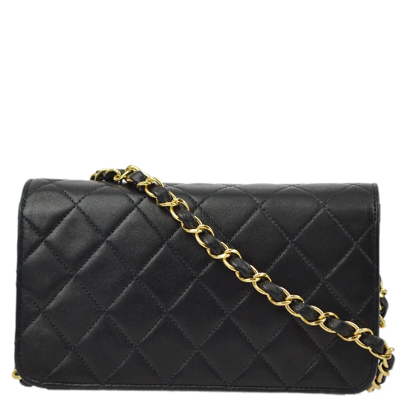 Chanel Classic Flap Bag for Evening PartyChanel 2000-2001 Black Lambskin Pushlock Mini Full Flap Shoulder Bag