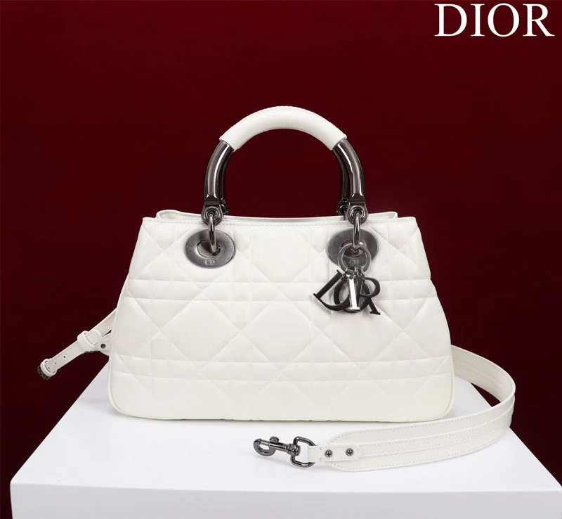 Christian Dior crossbody bags with a front - flap pocket for easy accessDior Bag