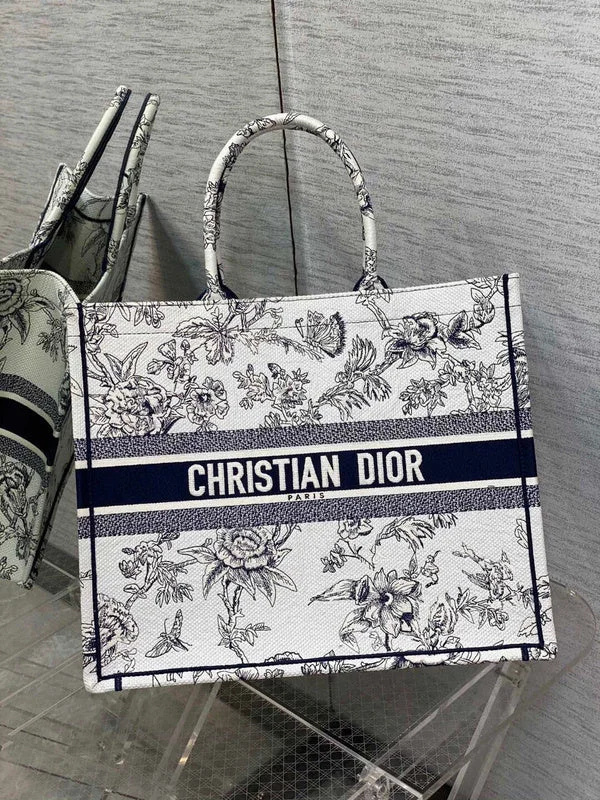 Christian Dior bags with a zip - top closure and multiple compartmentsDior Bag