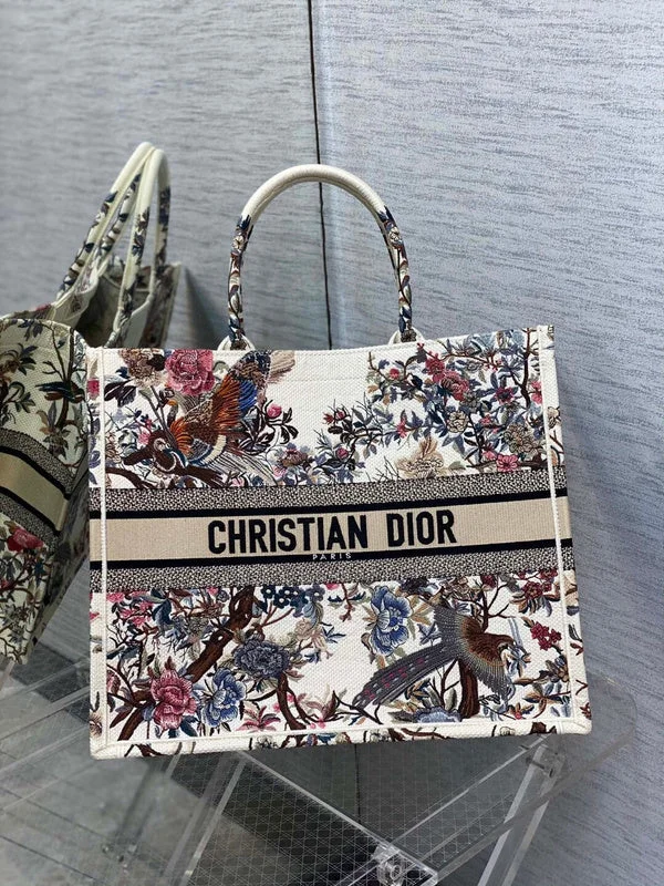 Christian Dior crossbody bags with a front - flap pocket for easy accessDior Bag