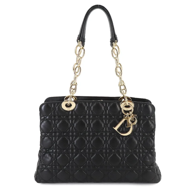 Christian Dior bags with a zip - top closure and multiple compartmentsDior Soft shopping Tote