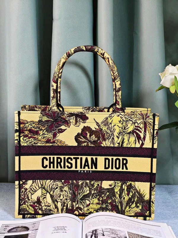 Contemporary Christian Dior handbags with a unique shapemakbags - Dior Bags - 616