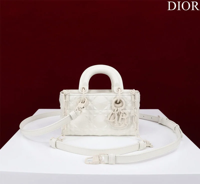 Trendsetting Christian Dior crossbody bags with a colorful strapmakbags - Dior Bags - 654