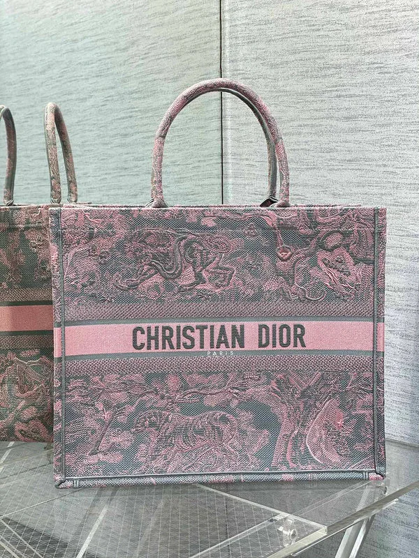 High - fashion Christian Dior bags with a geometric patternmakbags - Dior Bags - 689