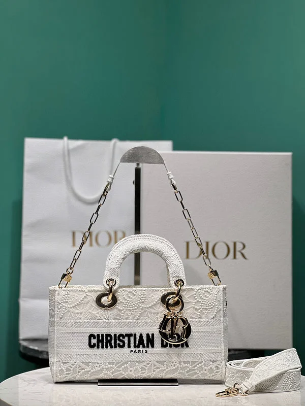 Christian Dior Saddle bags with a patent leather finish for a shiny lookmakbags - Dior Bags - 755