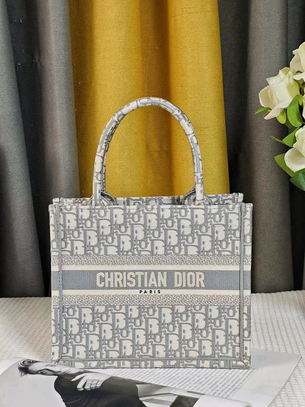 Christian Dior handbags with a snap - button closure and a decorative bucklemakbags - Dior Bags - 824